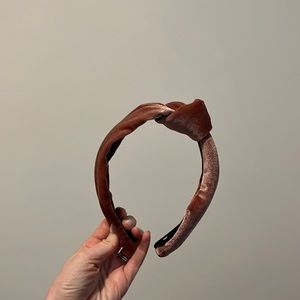 Lele Sadoughi Rose Velvet Headband